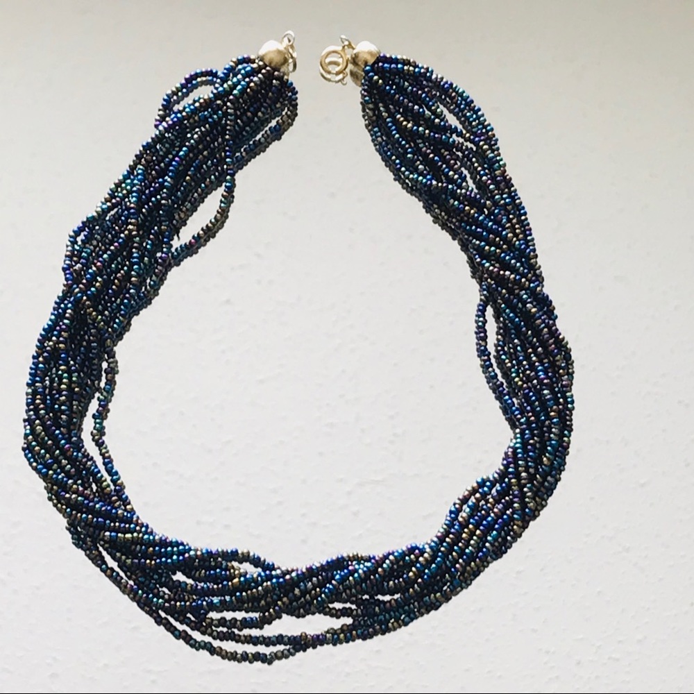 Beaded necklace